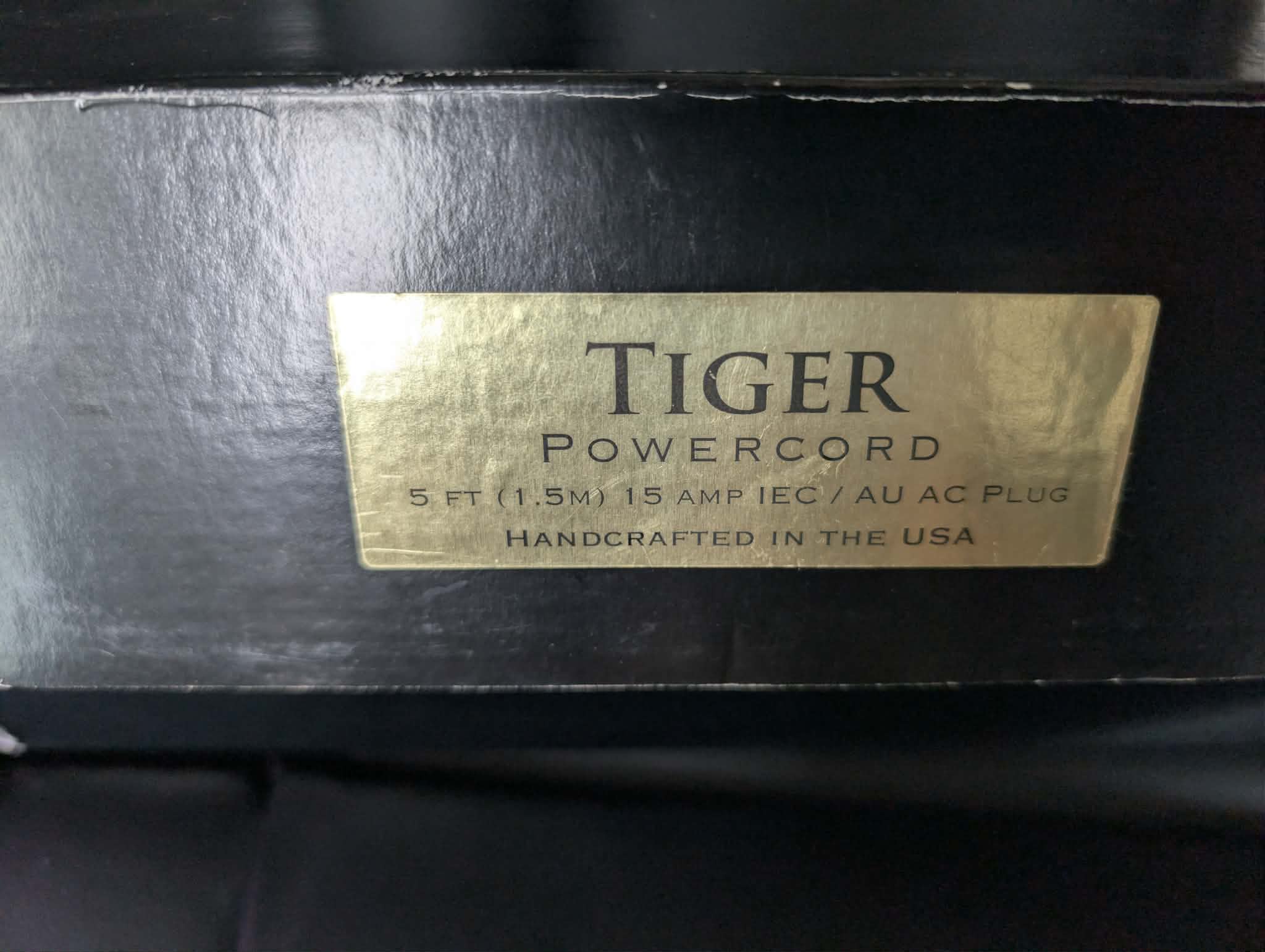 VooDoo Tiger AU Plug image 2