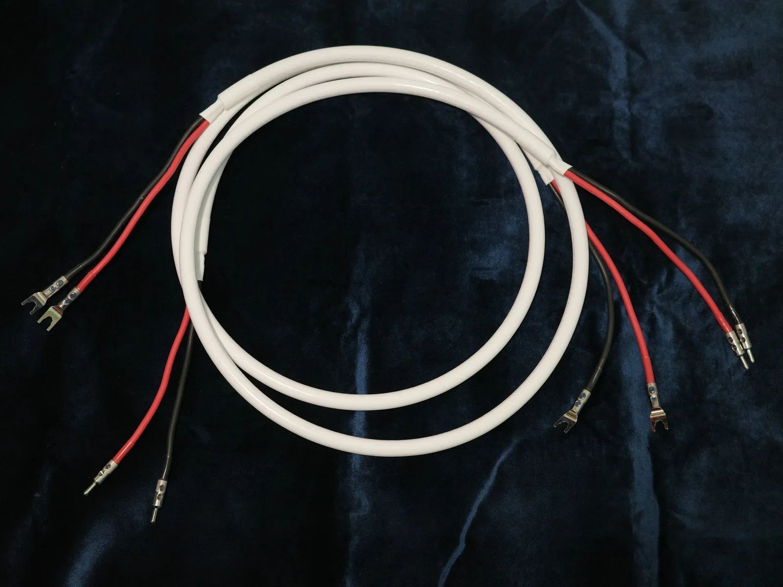 2M Oyaide Tunami Nigo V2 Speaker Cables image 1