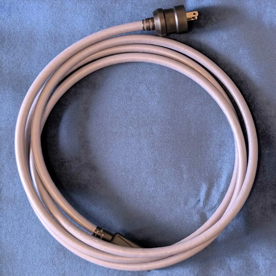 3M Oyaide PA-23 Power Cable (US Plugs) image 1