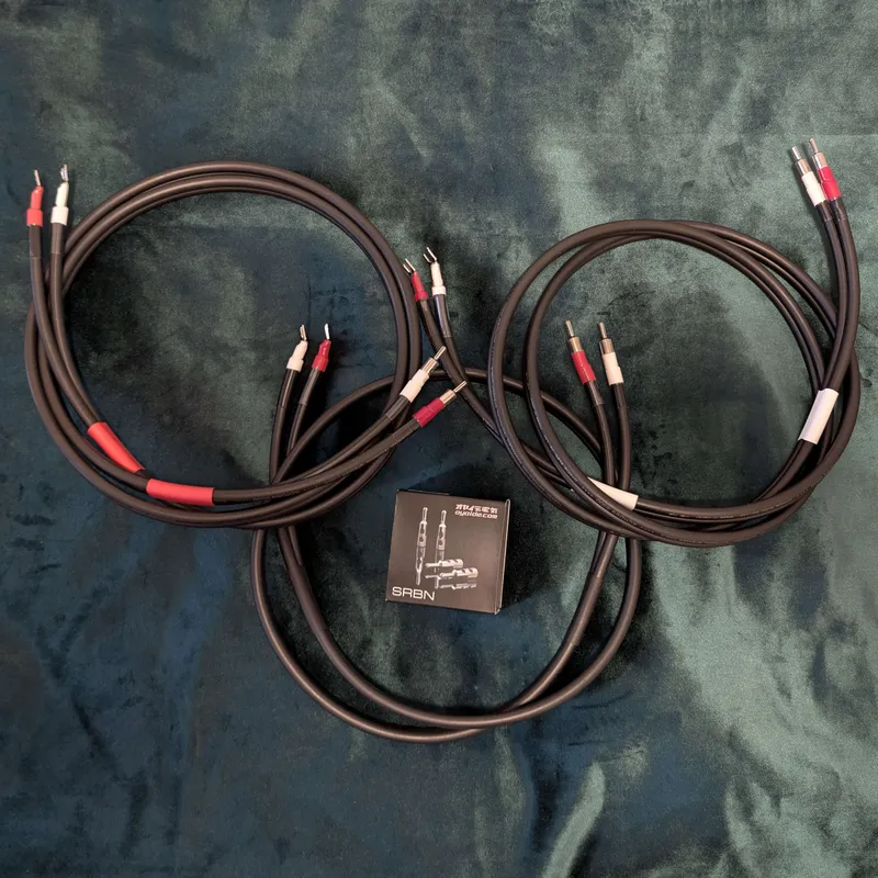 Oyaide Across 3000 LCR Speaker Cables
