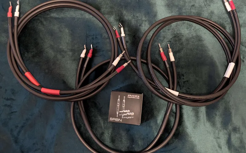 Oyaide Across 3000 LCR Speaker Cables